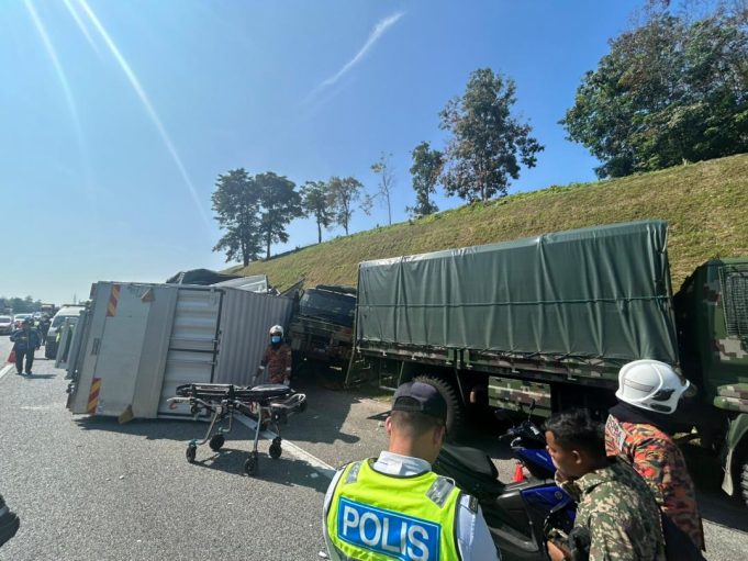 Tiga Anggota Tentera Maut Dalam Kemalangan