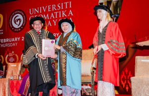 Irmohizam dikurnia anugerah ‘Professor of Practice Award’