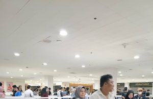 Pemilu: Tempoh mengundi awal dilanjutkan dua jam hingga 8 malam