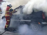 Kanak-kanak bersama dua wanita terselamat dalam kebakaran kereta