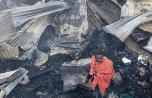 Lori bawa gas terbakar, tiga terbunuh dan hampir 300 cedera