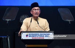 PM umum Tabung Wakaf MARA Madani RM1 bilion dinaungi Agong