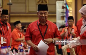 ‘Baggage’ Muhyiddin berat, patut letak jawatan Presiden Bersatu – Puad