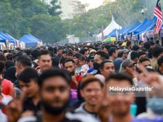 bazar ramadan Perak warga asing