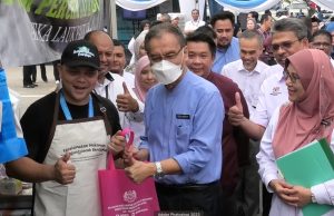 70,334 pengusaha gerai di 1,299 tapak bazar Ramadan diberi taklimat kesihatan