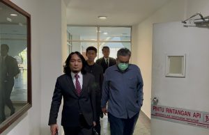 Pegawai UiTM didakwa terima suapan Honda Accord