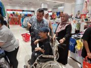 Sebak, gembira dibawa beli belah baju raya