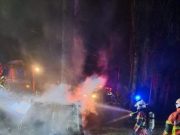 Lelaki rentung selepas kereta terbabas, terbakar
