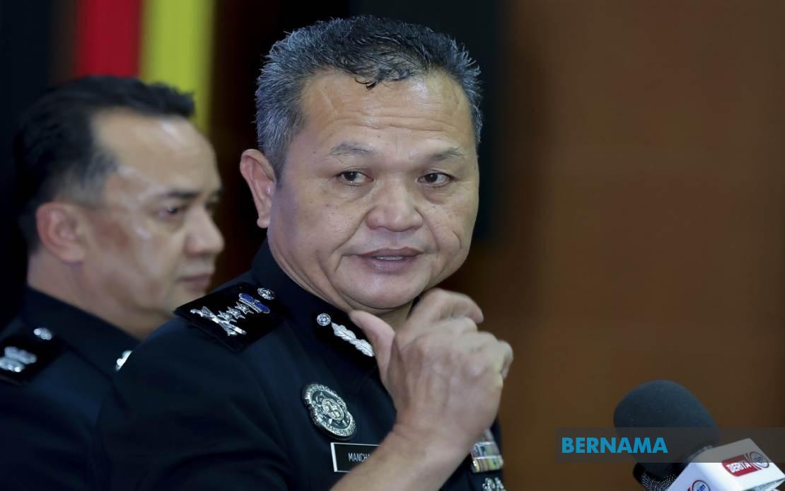 KK MART Jalan Satok dibaling molotov cocktail, polis giat buru suspek