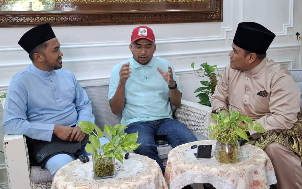 Datuk Red sedia terima bimbingan Dr Azizan, Dr Samhan 6