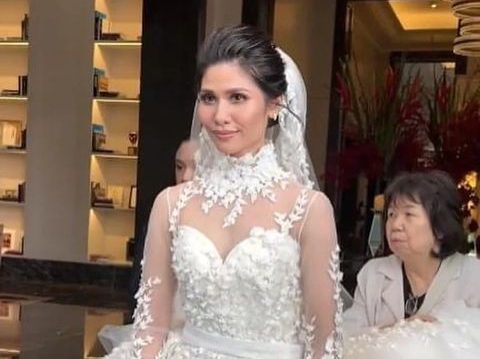 Netizen kecam gaun nikah Afifah
