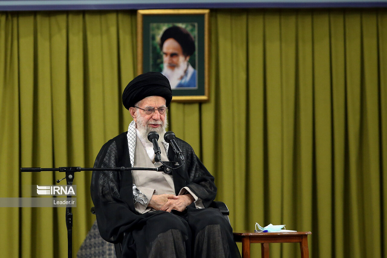 Pemimpin tertinggi Iran mendoakan Ebrahim dan rombongan selamat