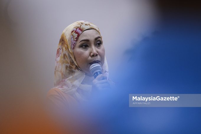 MGF24022019_PERTANDINGAN BOLING MESRA MEDIA WANITA PERTAMA02
