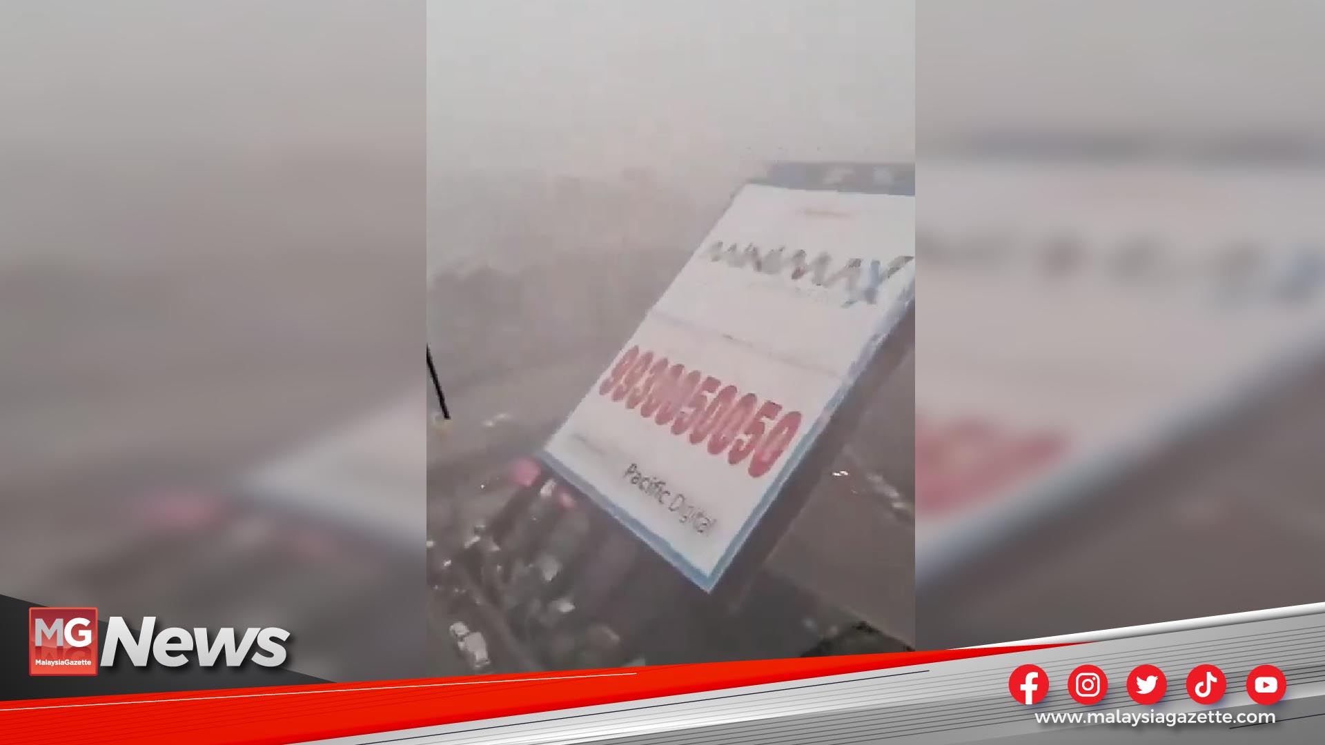 Papan iklan gergasi tumbang semasa ribut, 8 terbunuh dan 60 lagi cedera