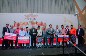Sarawak serah RM4 juta kepada Agrobank untuk Skim Kredit Mikro