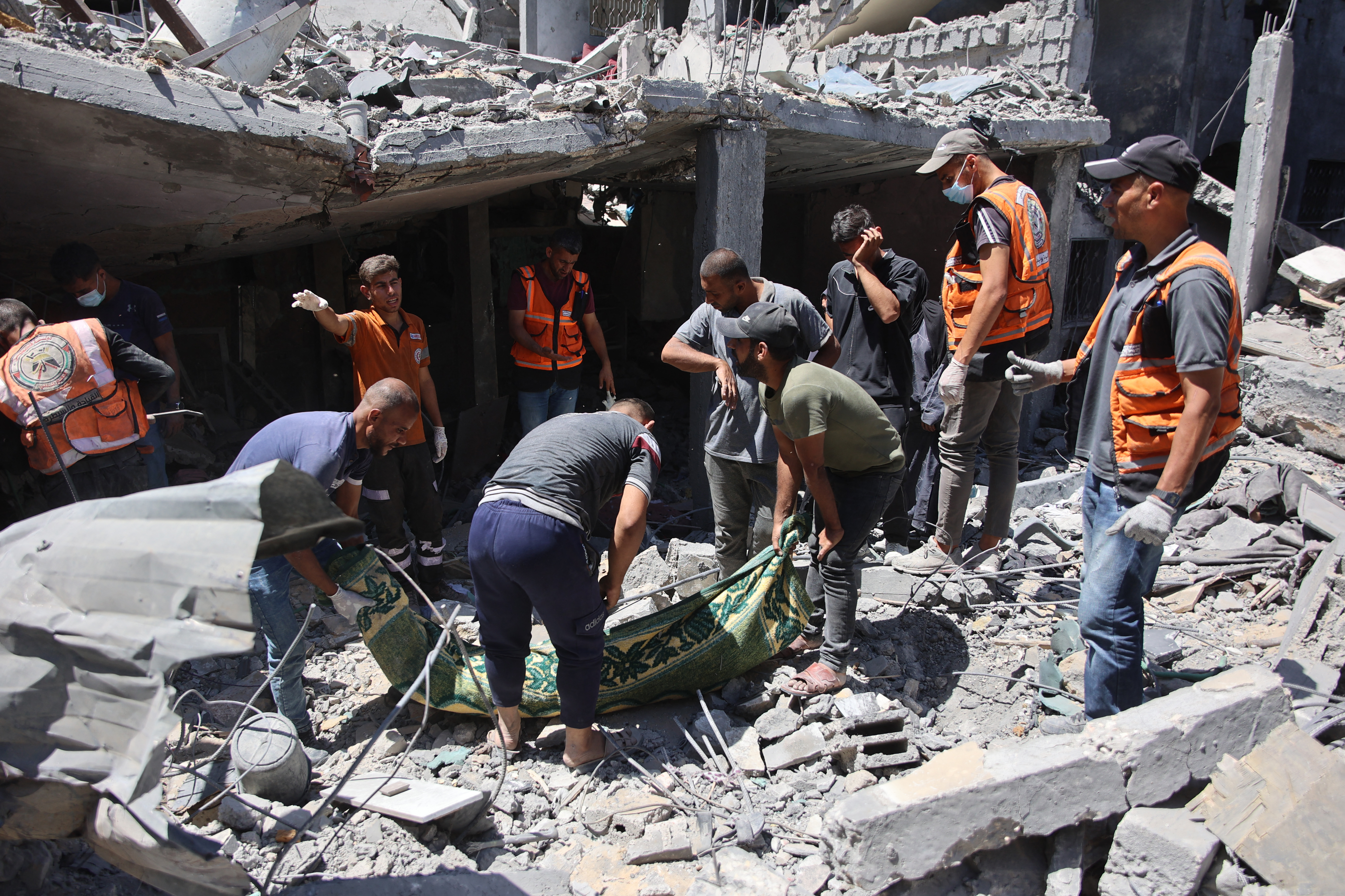 Israel serang masjid di Gaza, sekurang-kurangnya lima maut