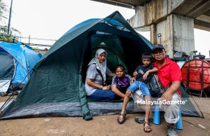 9 keluarga Kg Sri Makmur terpaksa berteduh di bawah khemah
