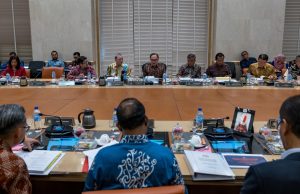 Perdana Menteri, Datuk Seri Anwar Ibrahim mempengerusikan mesyuarat Jawatankuasa Kabinet Mengenai Dasar Sekuriti Makanan Negara