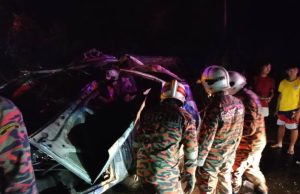 Enam cedera kereta bertembung dengan lori tiga tan