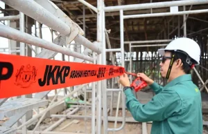 JKKP siasat pemandu lori mati tersepit rak besi di kilang