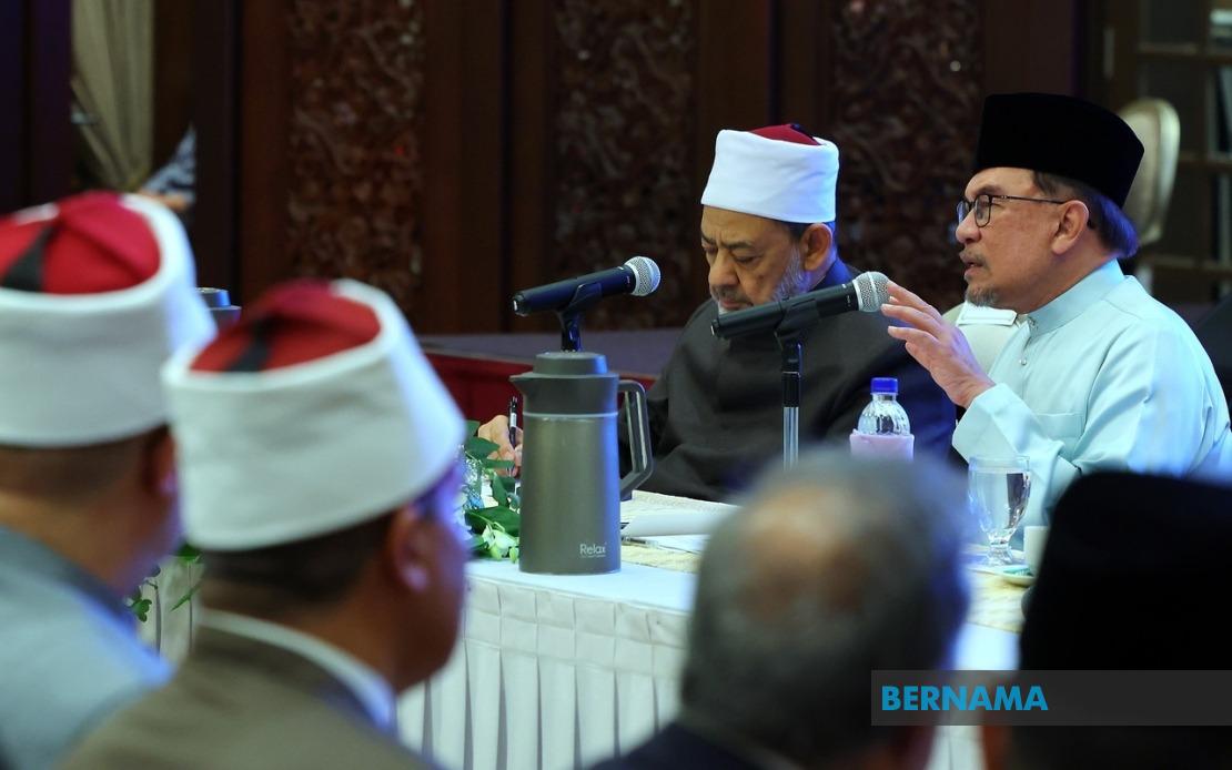 Kunjungan Sheikh Al-Azhar ke Malaysia penghormatan besar untuk negara – PM