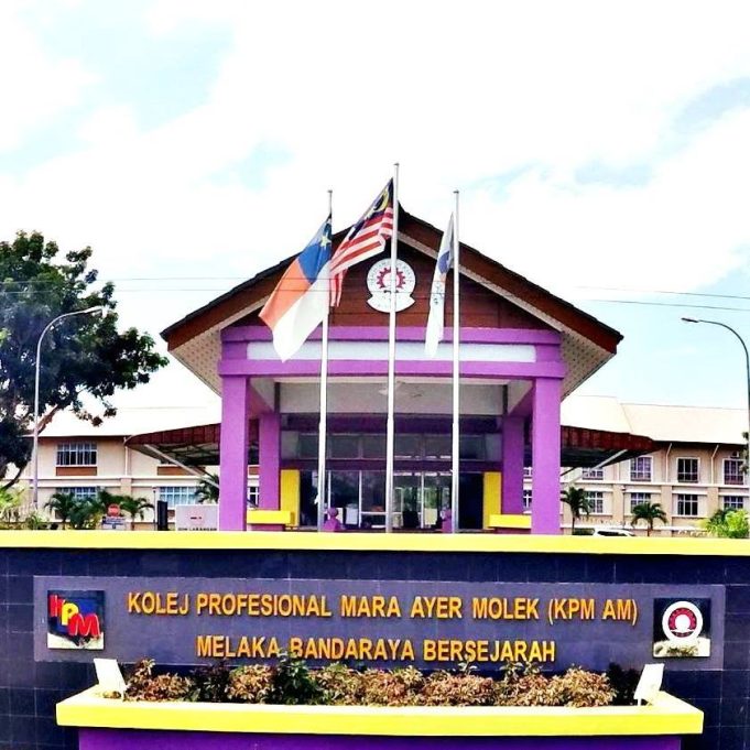 KPM Ayer Molek