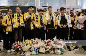 Tetap berpuas hati walapun bukan pingat emas