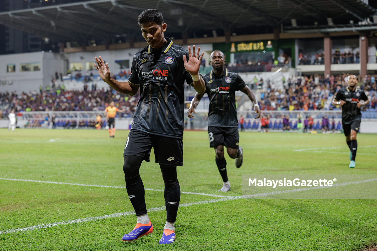 Perlawanan Liga Super PDRM Ikat JDT 1 21