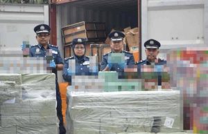 Sindiket seludup 4,902 liter arak tumpas