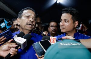 Presiden MIC, Tan Sri SA Vigneswaran berkempen untuk calon BN Dun Mahkota, Syed Hussein Syed Abdullah.