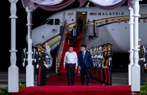 Anwar tiba di Jakarta untuk majlis pelantikan presiden