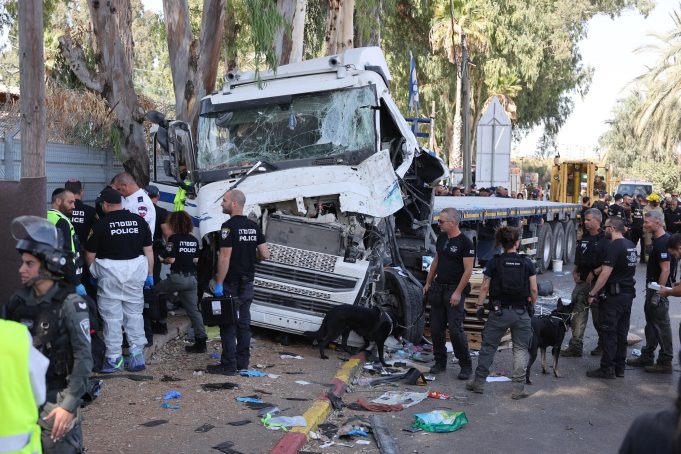 ISRAEL-PALESTINIAN-CONFLICT-RAMMING