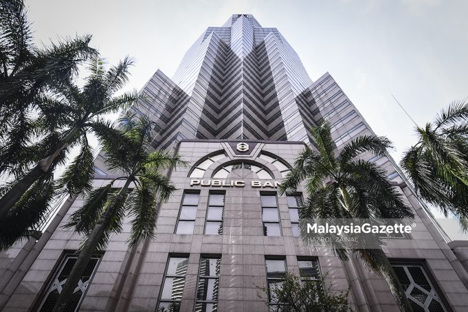 Public Bank di Kuala Lumpur. foto HAZROL ZAINAL, 03 NOVEMBER 2020.