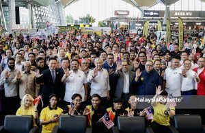 Hubungan Anwar-China beri impak positif – Zahid Hamidi