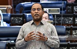 Zambry mahu Akta 605 dikaji semula, pastikan universiti awam tidak terkongkong