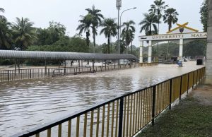 Tiga sungai KL melimpah, 11 kawasan dinaiki air