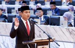 Syed Hussien angkat sumpah ADUN Mahkota