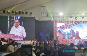 Anwar mahu rakyat sehingga akar umbi nikmati inisiatif dalam Belanjawan 2025