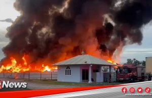 Kilang kitar semula terbakar di Pengkalan Chepa