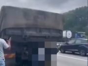 Penunggang motosikal maut rempuh belakang lori di NKVE