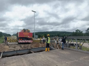 Jambatan sementara Jalan Kuantan-Segamat dibuka semula