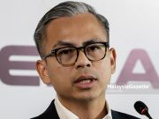 Fahmi mahu syarikat telco tawar pelan lebih baik, murah kepada pemandu teksi, e-hailing