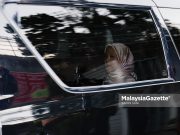 Vivy tinggalkan bangunan SPRM tanpa kelibat suami