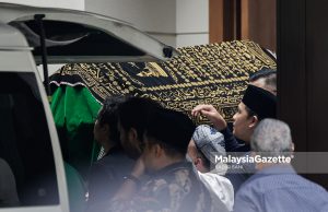 Muhyiddin, Ismail Sabri antara kenamaan tunaikan solat jenazah Daim