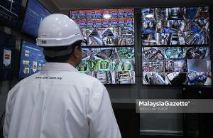 Hampir 6.7 juta pekerja Malaysia terdedah kepada AI – Siapa paling berisiko?