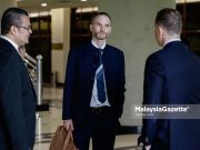 KEMAS KINI: Mahkamah arah KDN kembalikan jam dikaitkan LGBT kepada Swatch