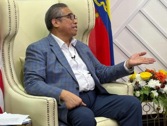 Shamsul Azri Abu Bakar.
