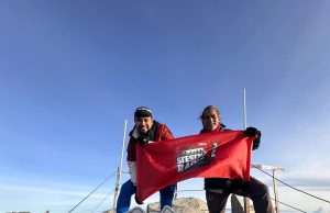 KJ, Hot FM tawan puncak Gunung Kinabalu