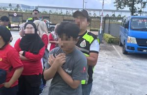 Imigresen selamatkan budak 12, 13 tahun bekerja di kilang