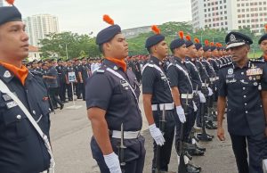 952 unit kamera badan tingkat integriti penugasan polis Johor